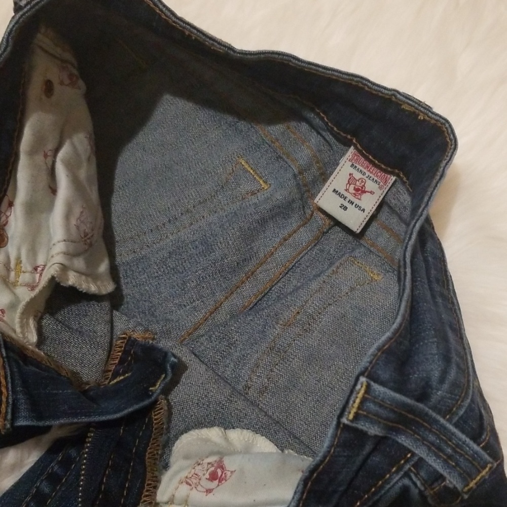 True Religion - Picture 2 of 7